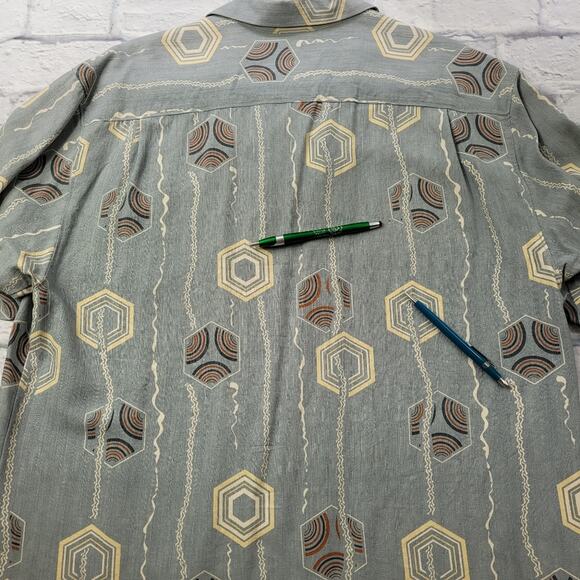 Tommy Bahama Blue-Gray Geometric Silk Shirt size Large - Picture 14 of 15